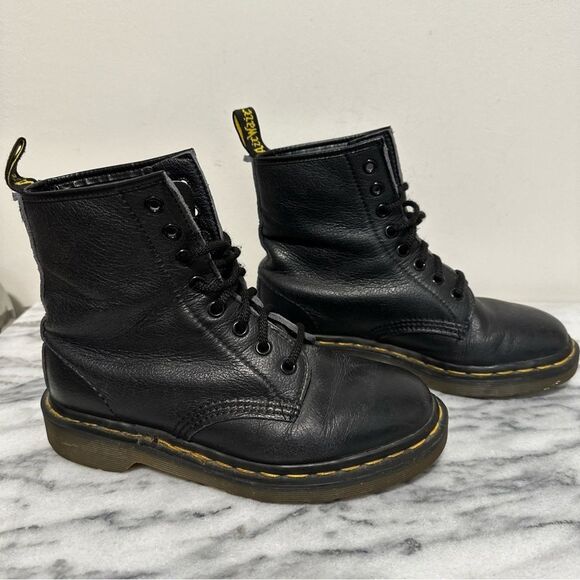 Dr. Martens Black Boots with Yellow Stitching size is by measurements VINTAGE - Picture 1 of 12